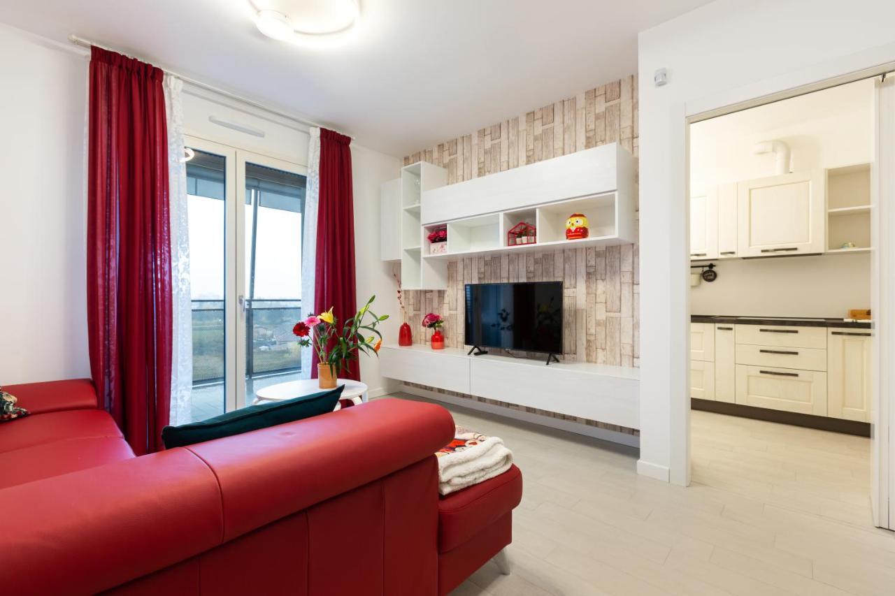 Fiera Milano Flat With Garage Appartement Buitenkant foto