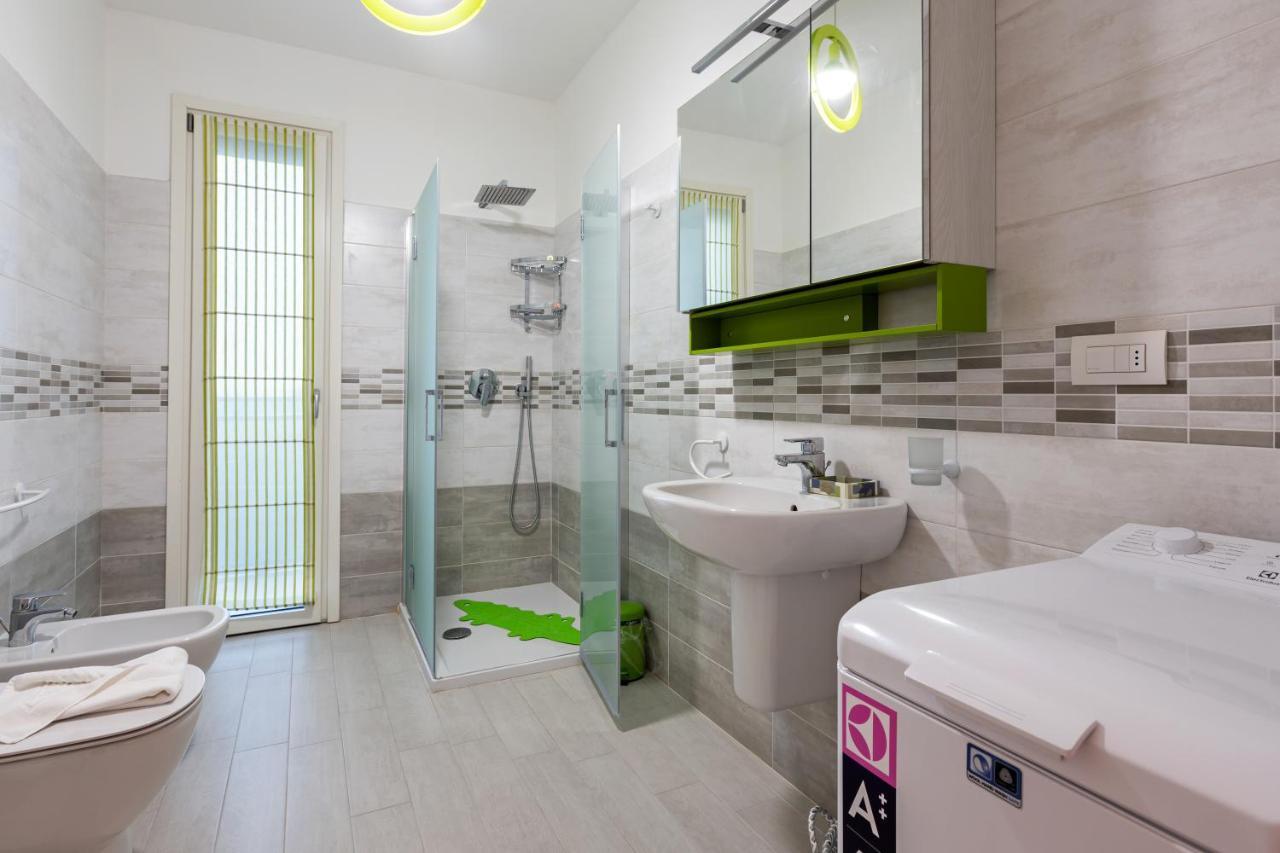 Fiera Milano Flat With Garage Appartement Buitenkant foto
