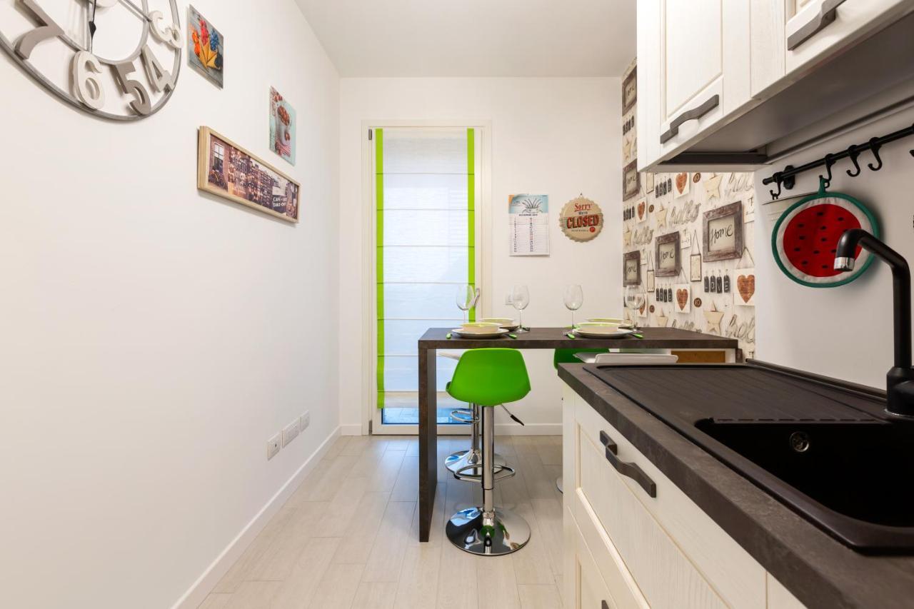 Fiera Milano Flat With Garage Appartement Buitenkant foto